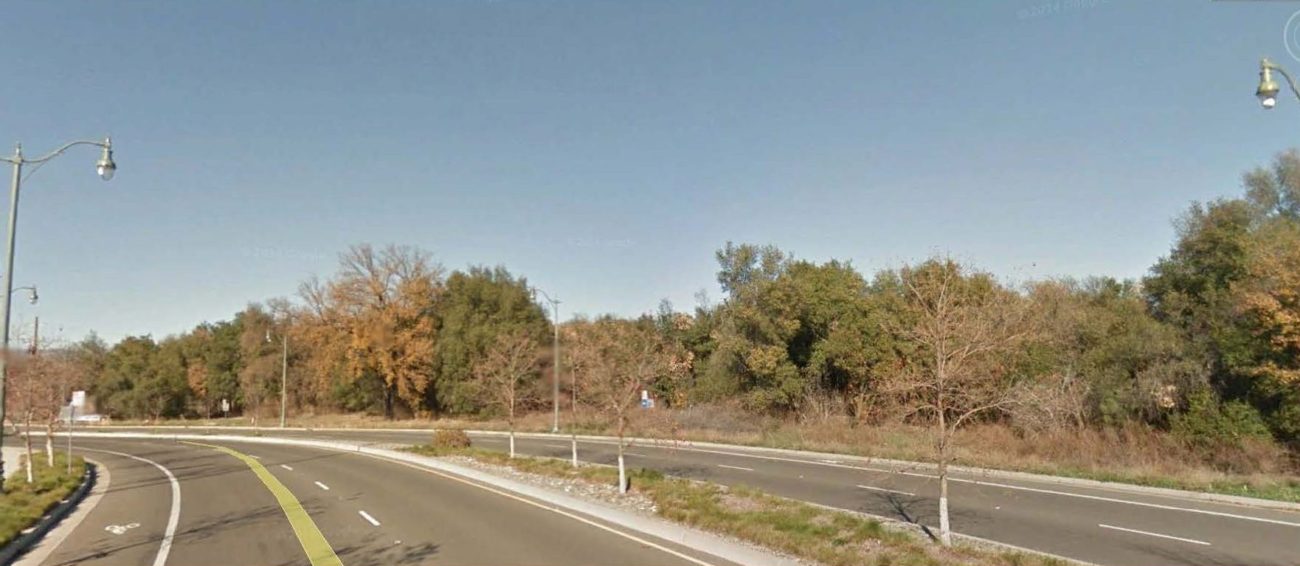 Churn Creek Road 2014. Google Maps.