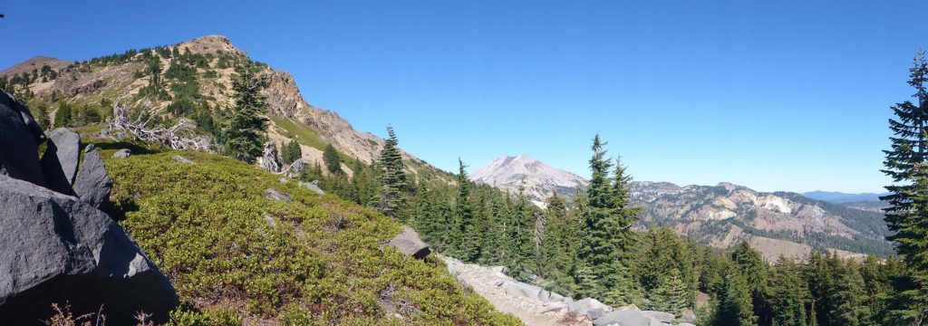 Brokeoff & Lassen peaks. D. Burk.