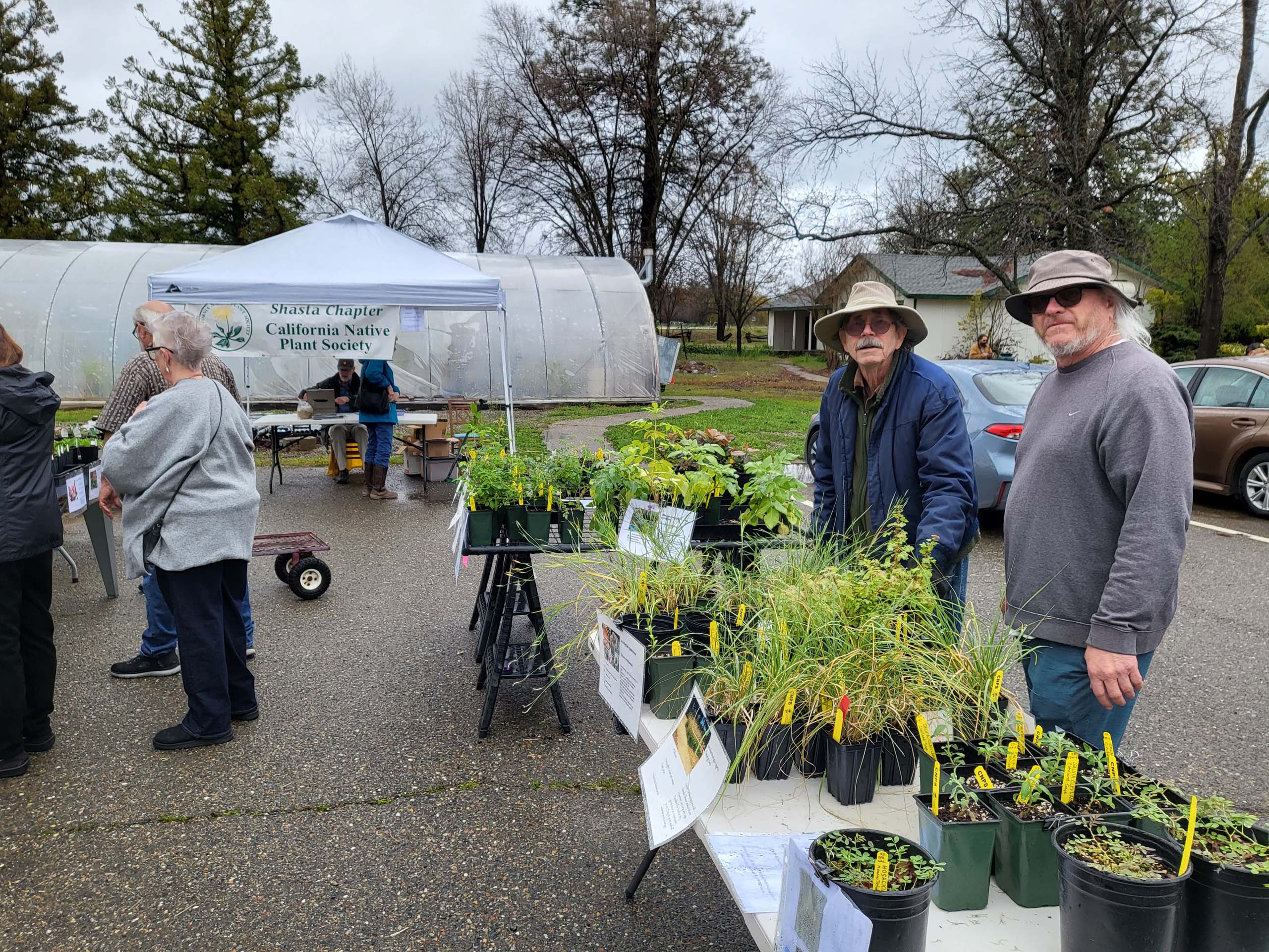 Spring 2023 plant sale. D. Mandel.