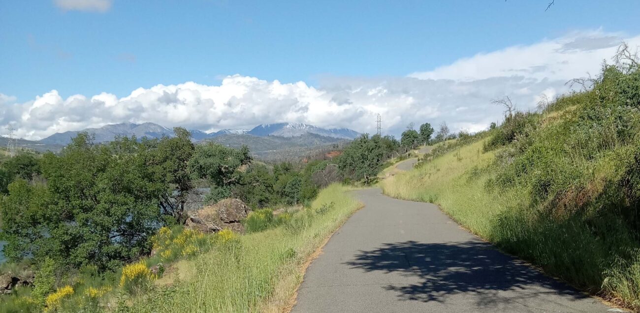 Sacramento River Trail. D. Ledger.