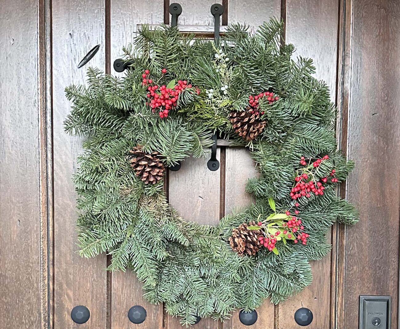 December wreath. A. Henderson.