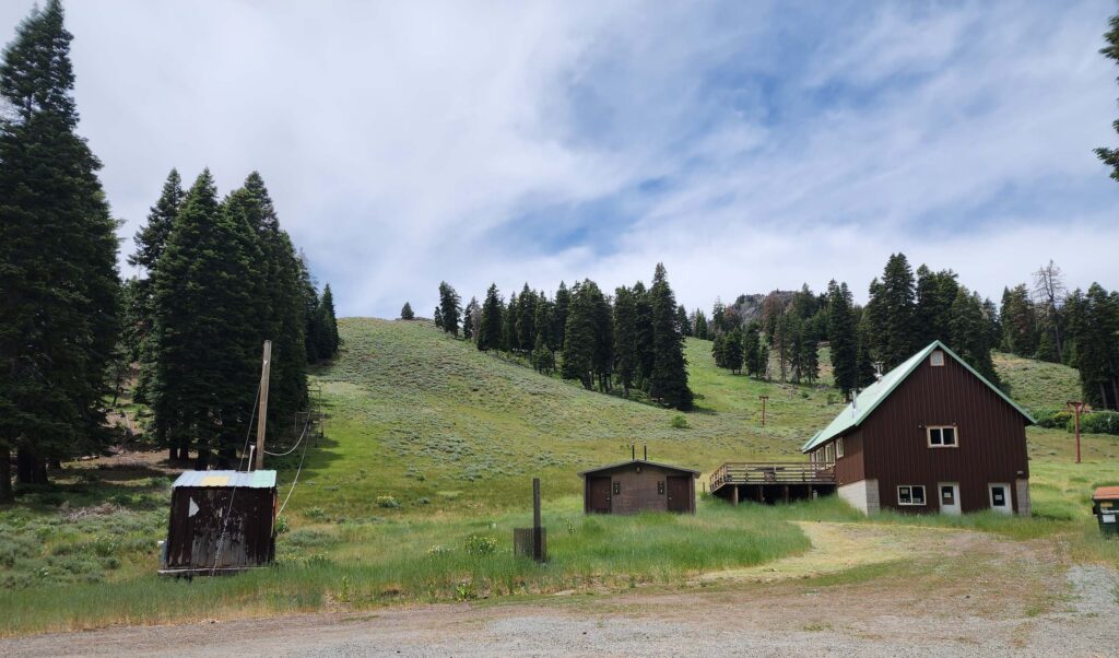 Cedar Pass Snow Park. D. Burk.