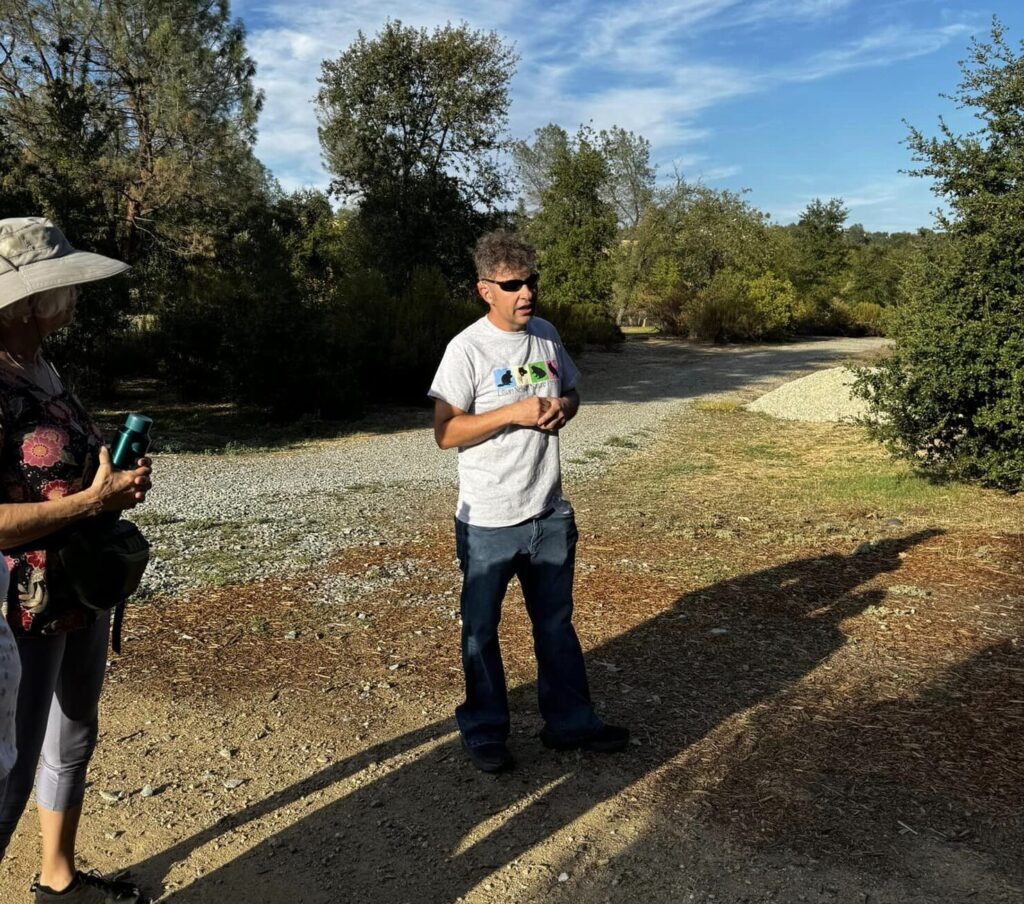 Jeremey Kelley on Turtle Bay pond walk. R. Morris.