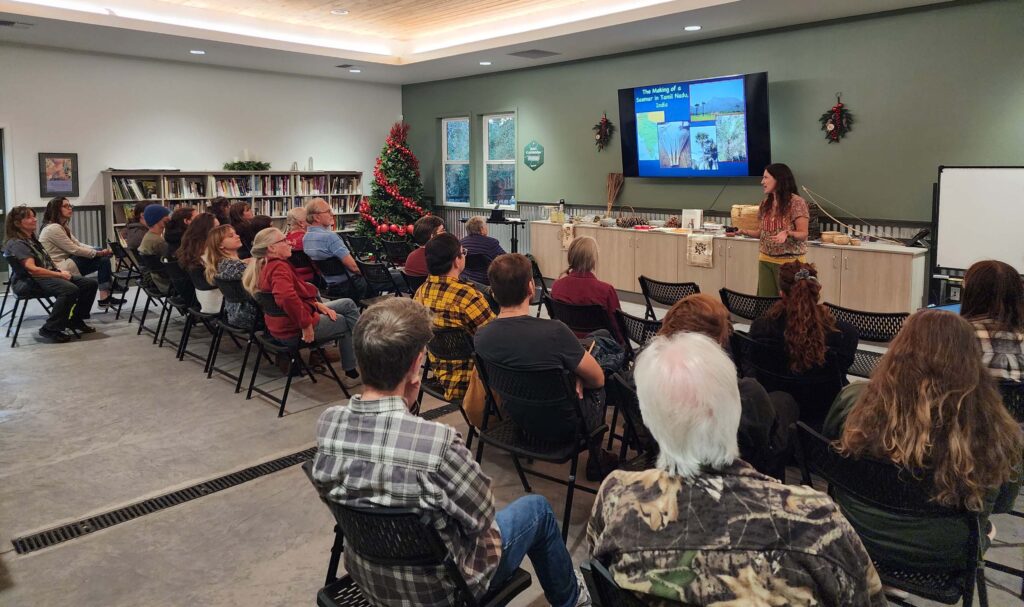 Susannah Fulton at Oct. 17 Chapter meeting. D. Burk.