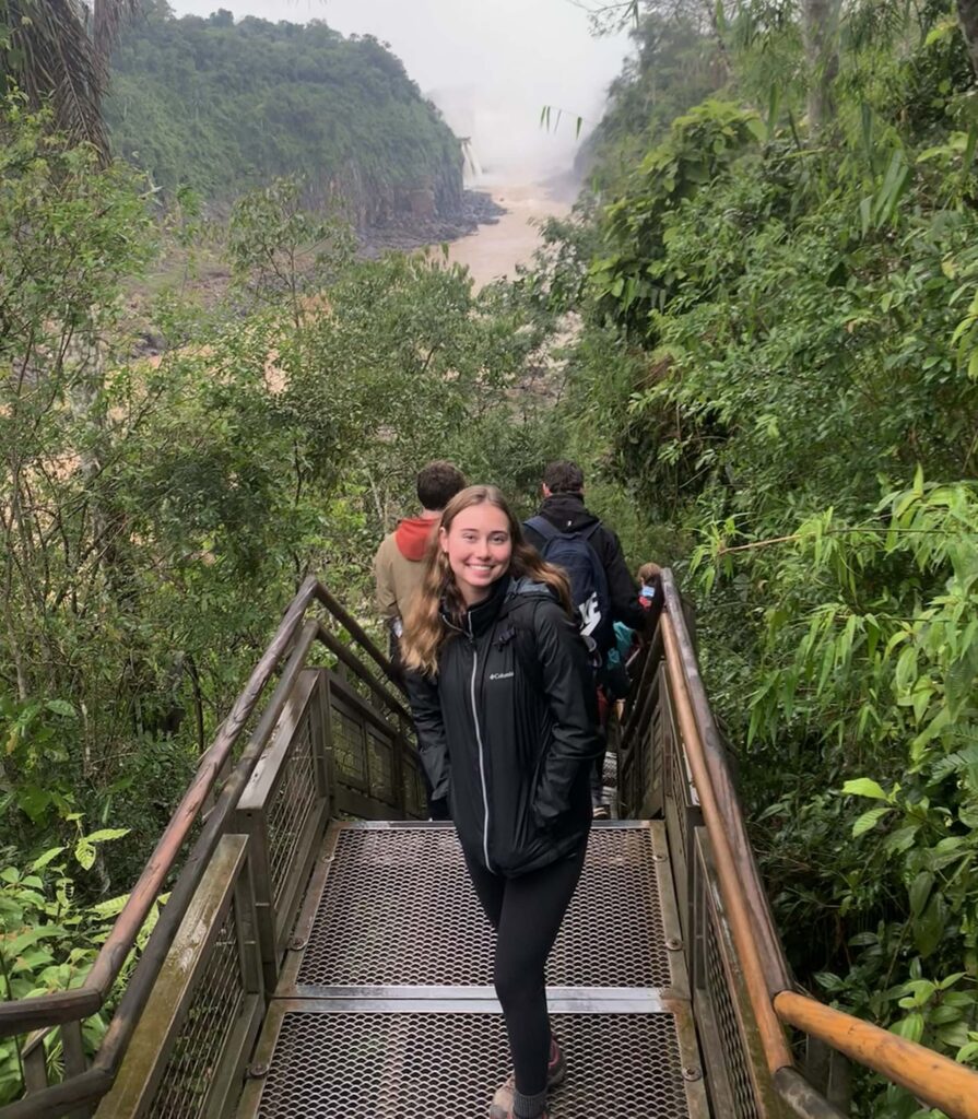 Sydney Cassity at Parque Nacional Iguazú. M. Godwin.