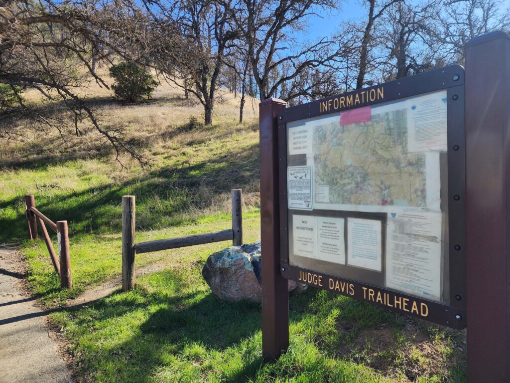 Judge Davis Trailhead. D. Burk.