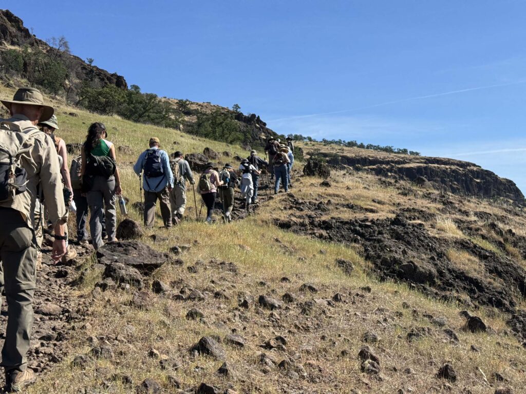 Hiking up Dye Creek Canyon. H. Pratt.