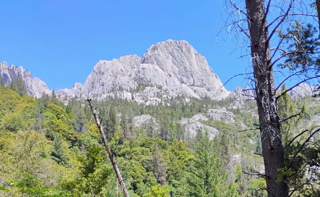 Castle Crags. D. Ledger.
