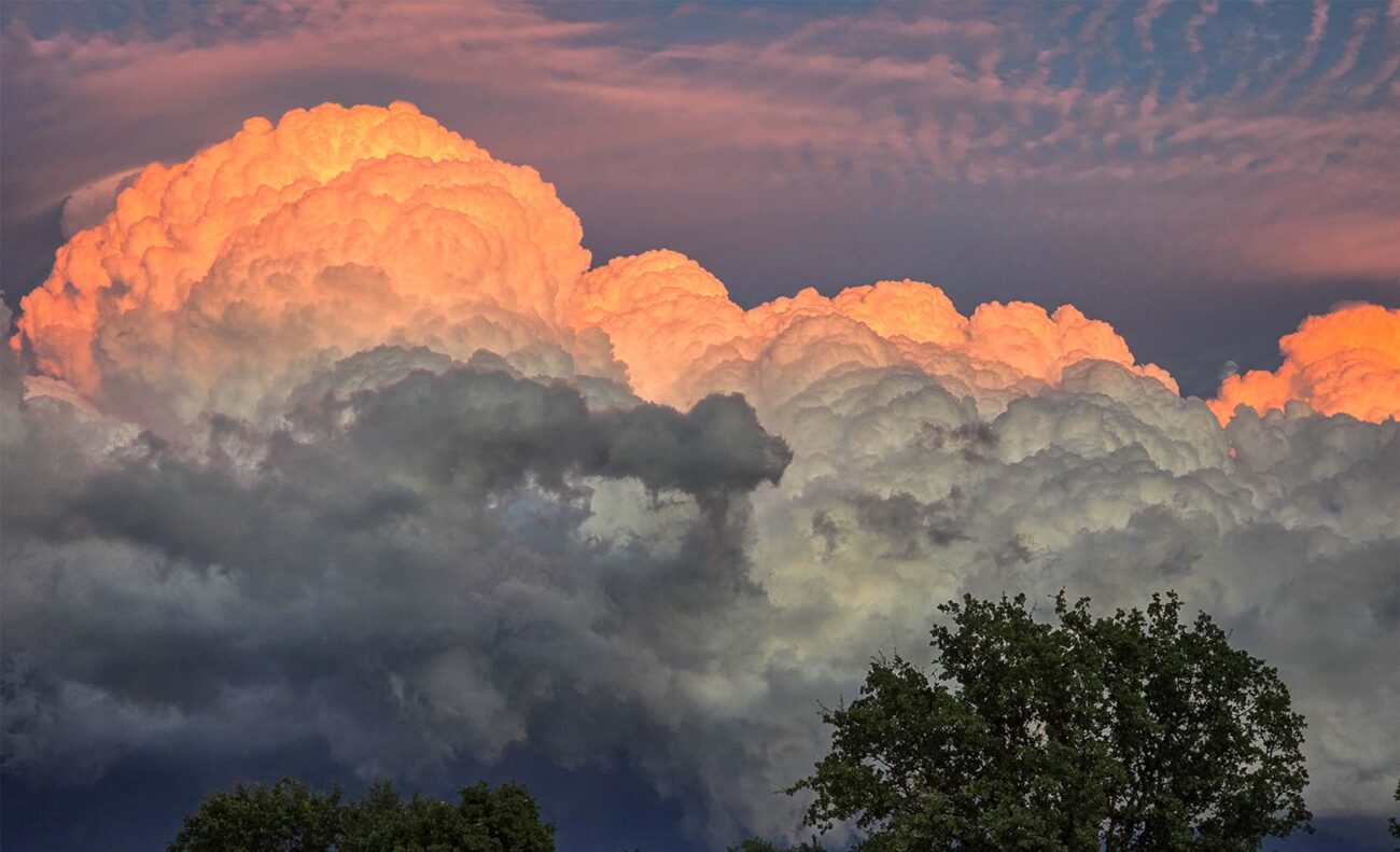 Sunset. G. Lockett.